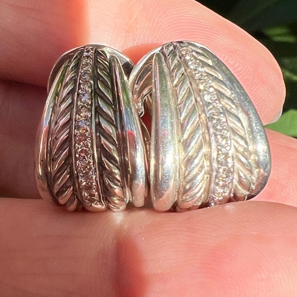 DAVID YURMAN DIAMOND 925 STERLING & 18K YELLOW GOLD SHRIMP EARRINGS OMEGA LOCKS - Picture 3 of 16